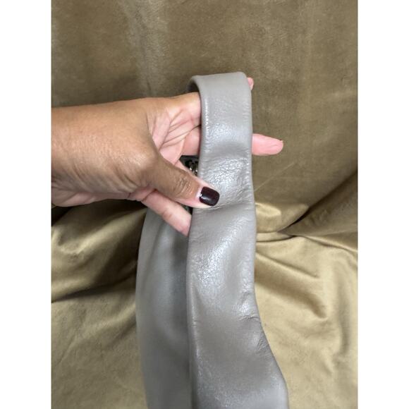 Marc Jacobs The Pushlock Mini Hobo Cement Soft Leather - Picture 2 of 10